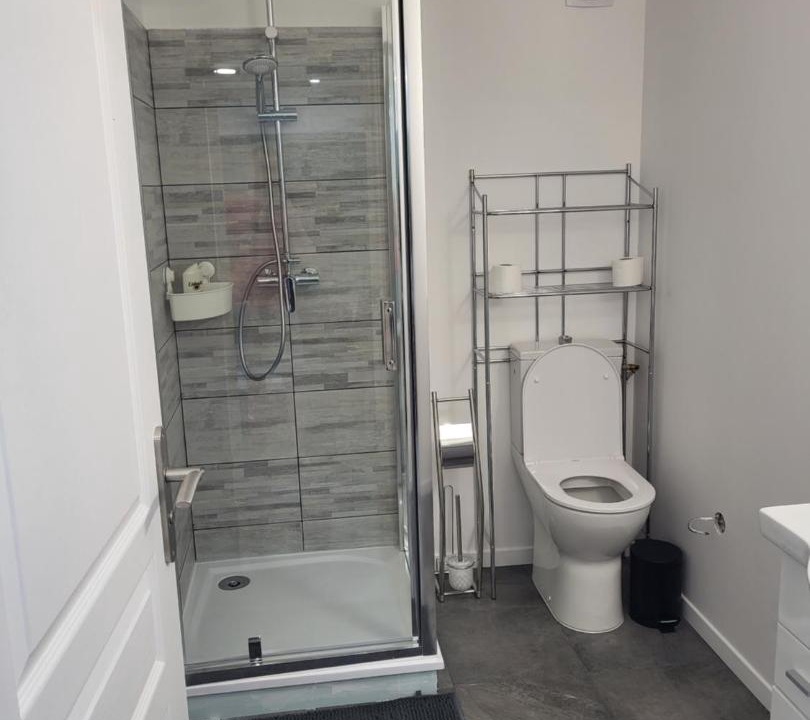 Photo of Bathroom in Montfavet