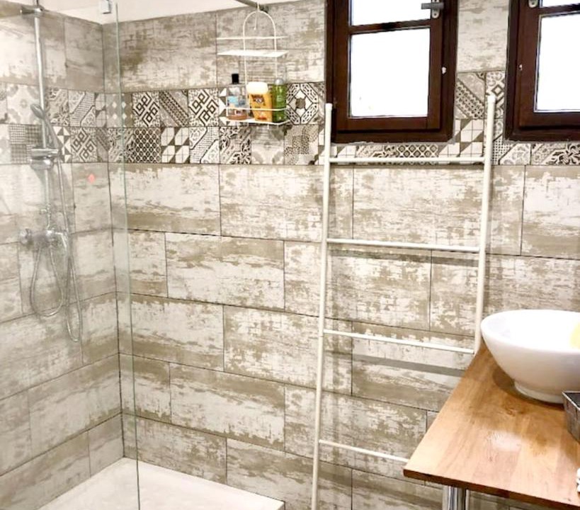 Photo of Bathroom in Saze