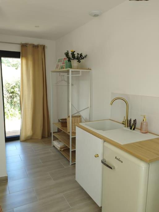 Photo of Kitchen in Caromb