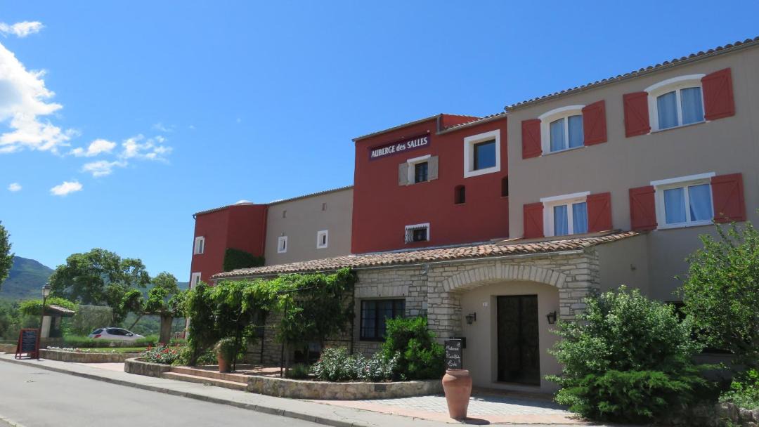 Photo of Buildings in Les Salles-sur-Verdon