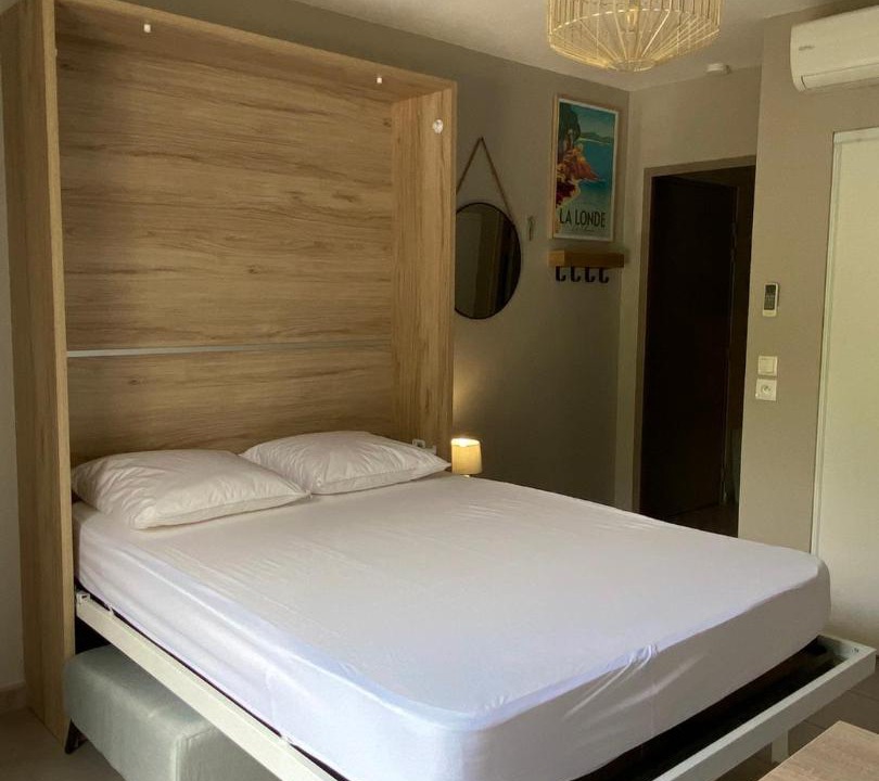 Photo of Bedroom in Les Bormettes