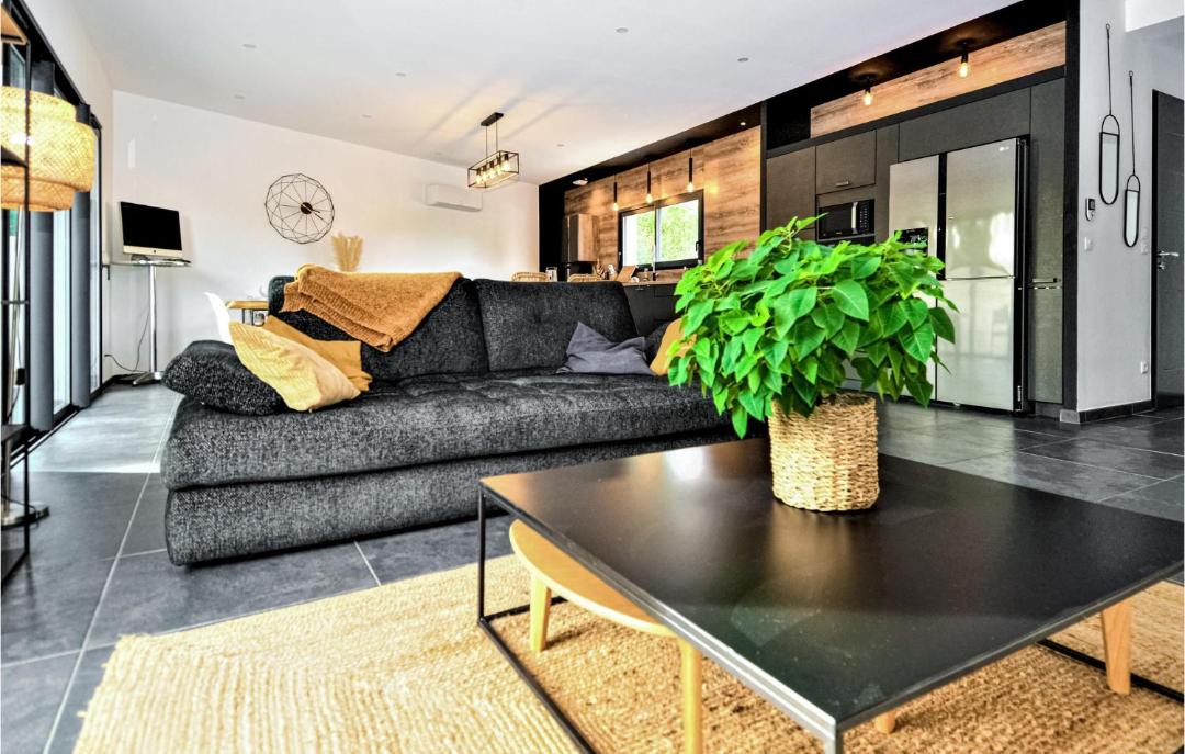 Photo of Livingroom in Montfavet