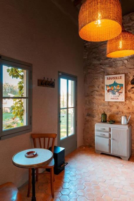 Photo of Livingroom in Saint-Pierre-de-Mezoargues