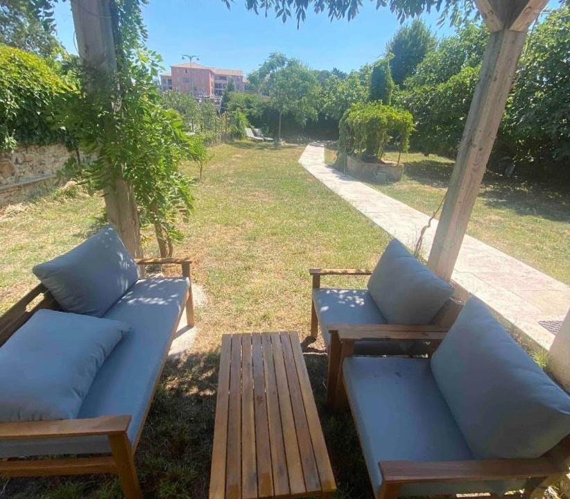 Photo of Patio Balcony in Roquebrune-sur-Argens
