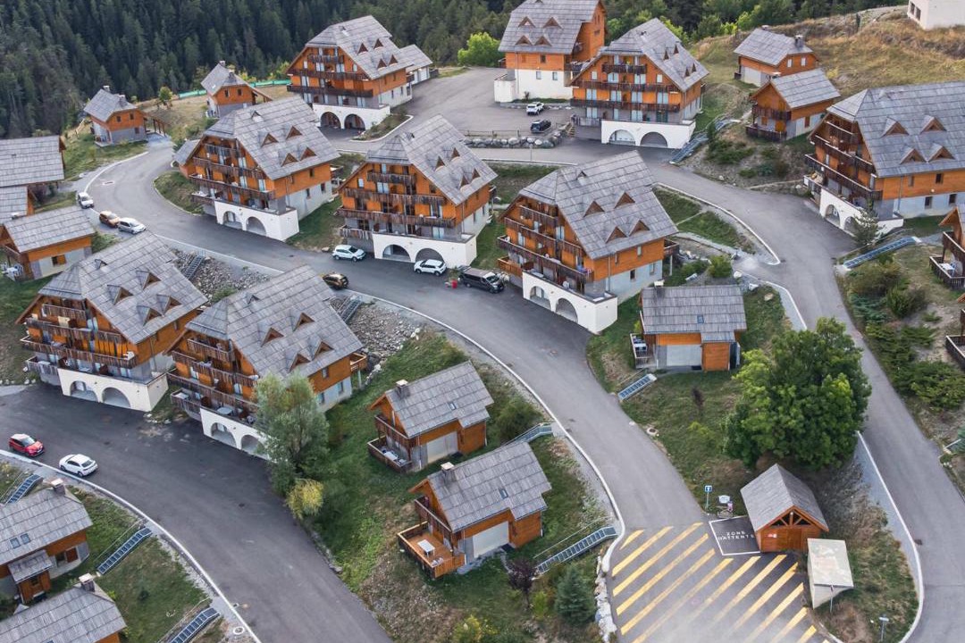 Photo of Buildings in Pra Loup