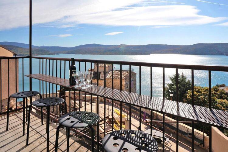 Photo of Patio Balcony in Sainte-Croix-du-Verdon