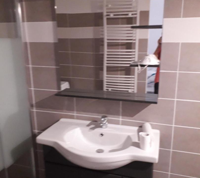 Photo of Bathroom in Remoulins