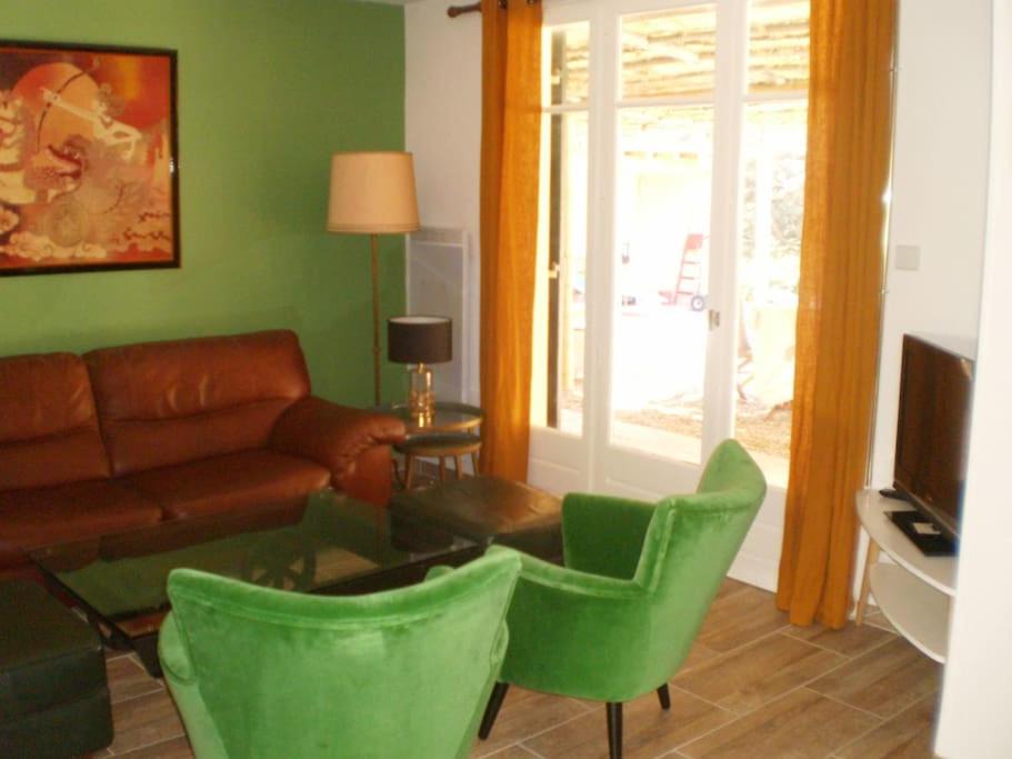 Photo of Livingroom in Meynes
