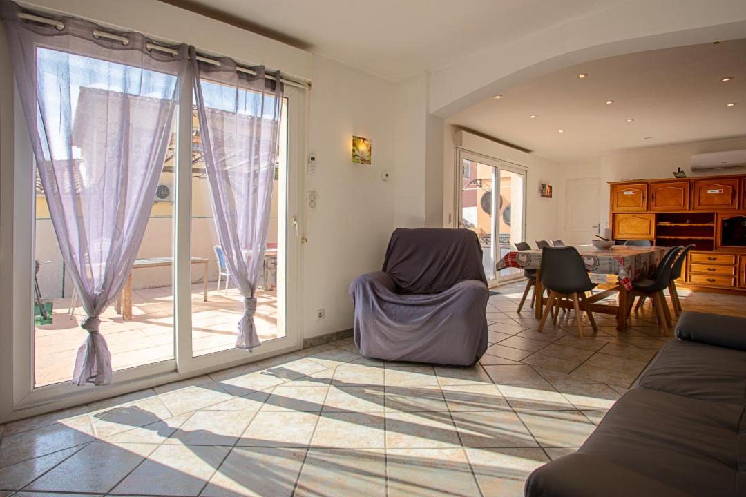 Photo of Livingroom in La Londe-les-Maures