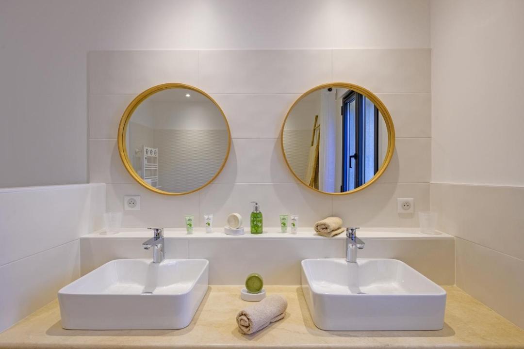 Photo of Bathroom in Maussane