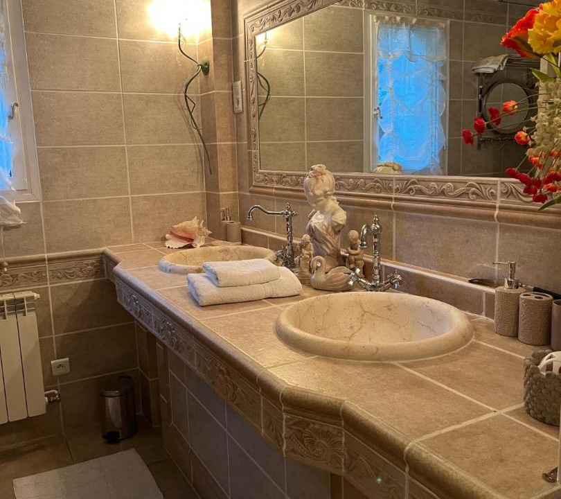 Photo of Bathroom in Sernhac