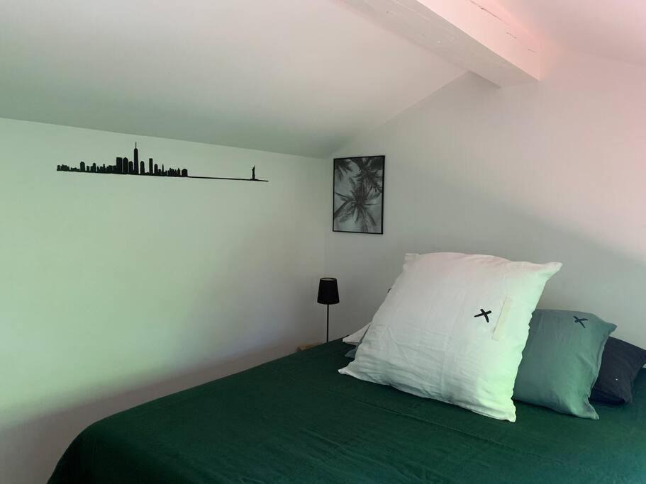 Photo of Bedroom in Carqueiranne