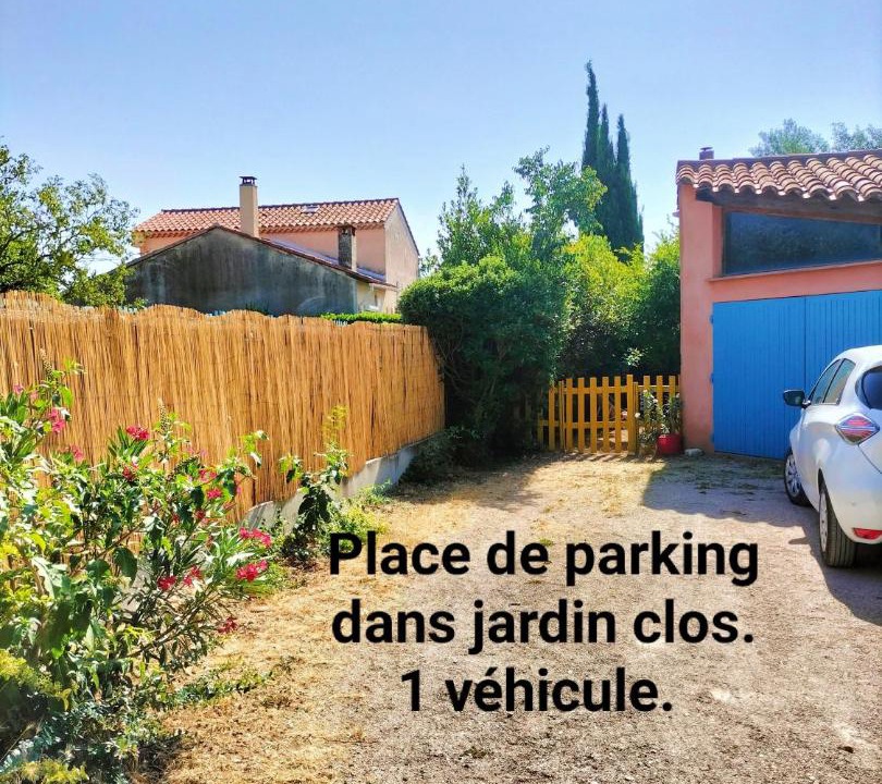 Photo of Others in Morieres-les-Avignon