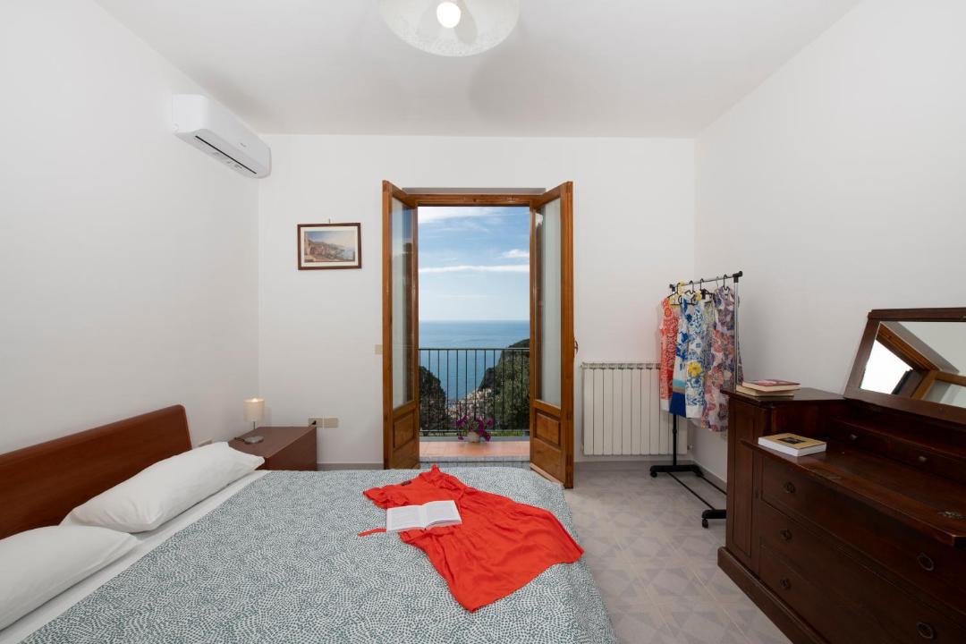 Photo of Bedroom in Pontone