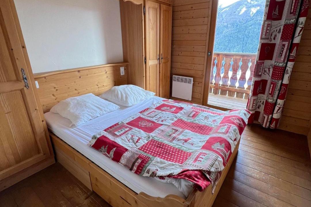 Photo of Bedroom in Pra Loup
