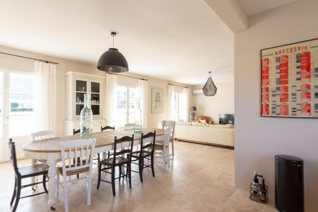 Photo of Livingroom in Lacoste