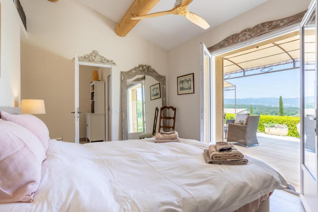 Photo of Bedroom in Saint-Pantaleon