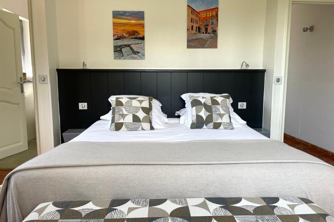 Photo of Bedroom in Gordes