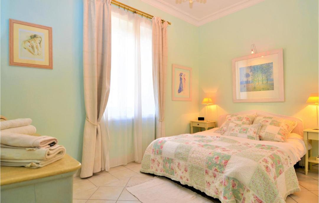 Photo of Bedroom in Avignon