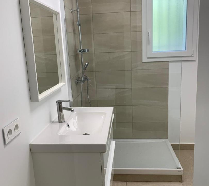 Photo of Bathroom in Le Lavandou