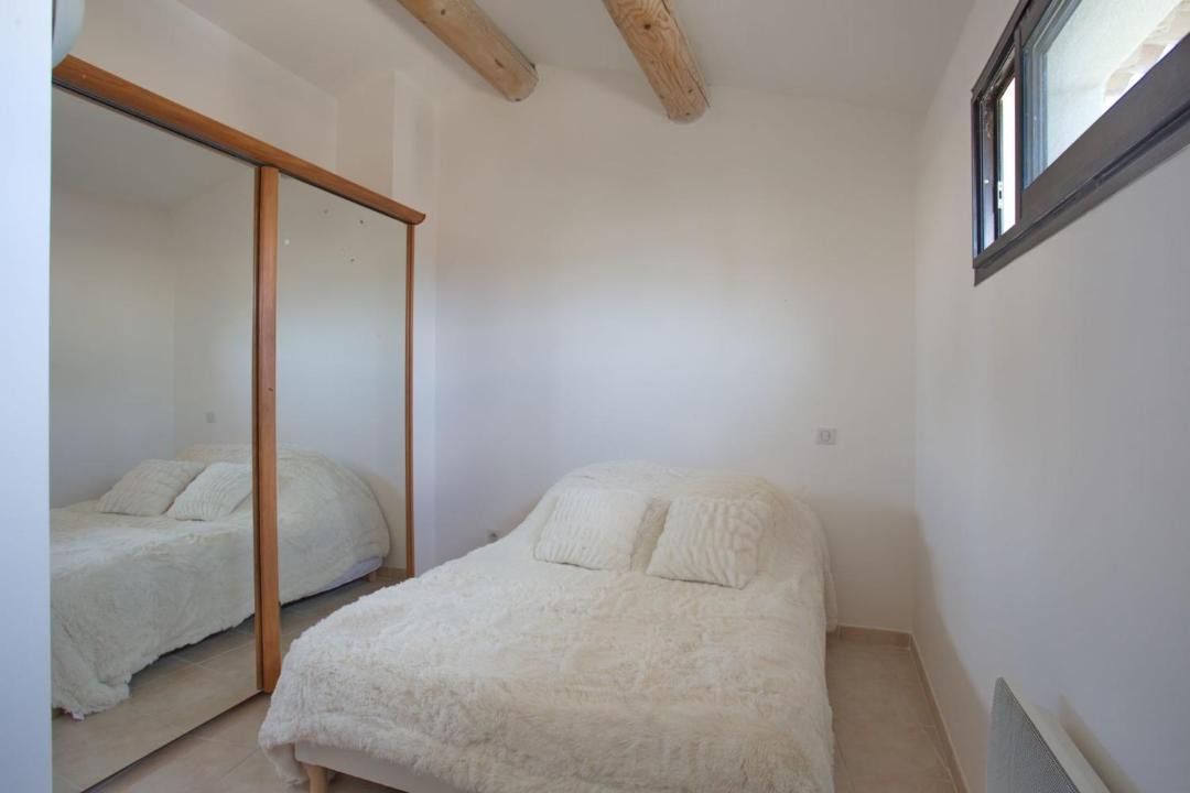 Photo of Bedroom in Pertuis