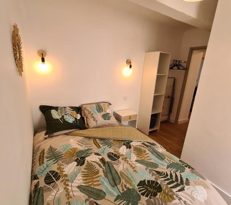 Photo of Bedroom in Hyeres