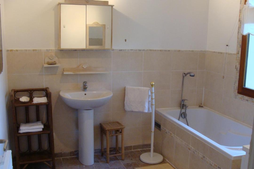Photo of Bathroom in Cogolin