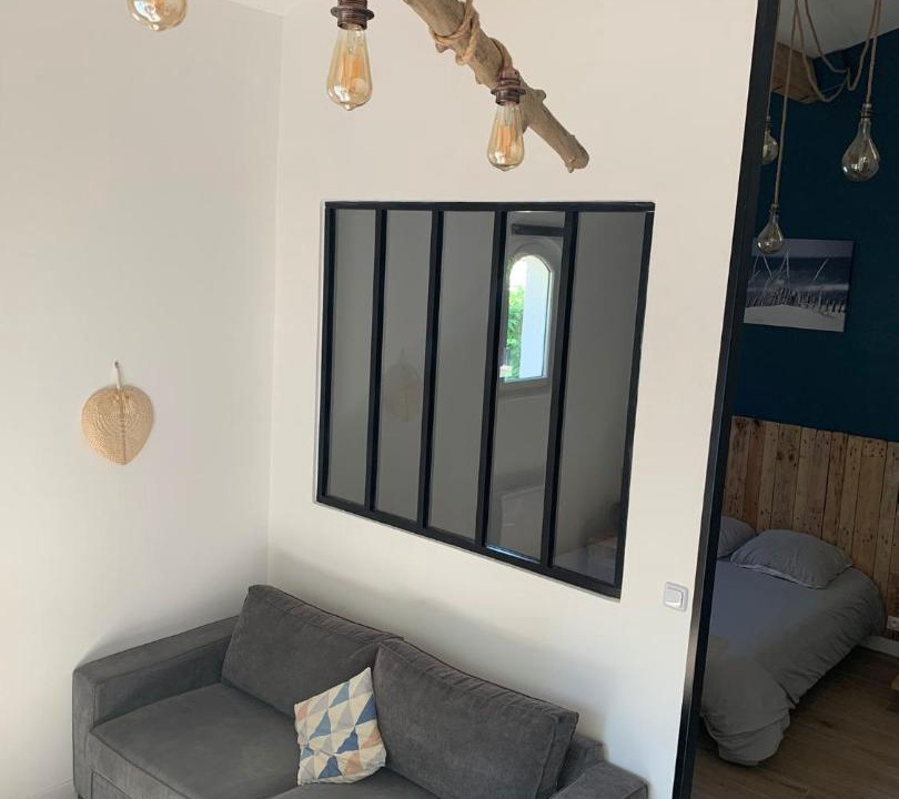 Photo of Livingroom in Simiane-Collongue