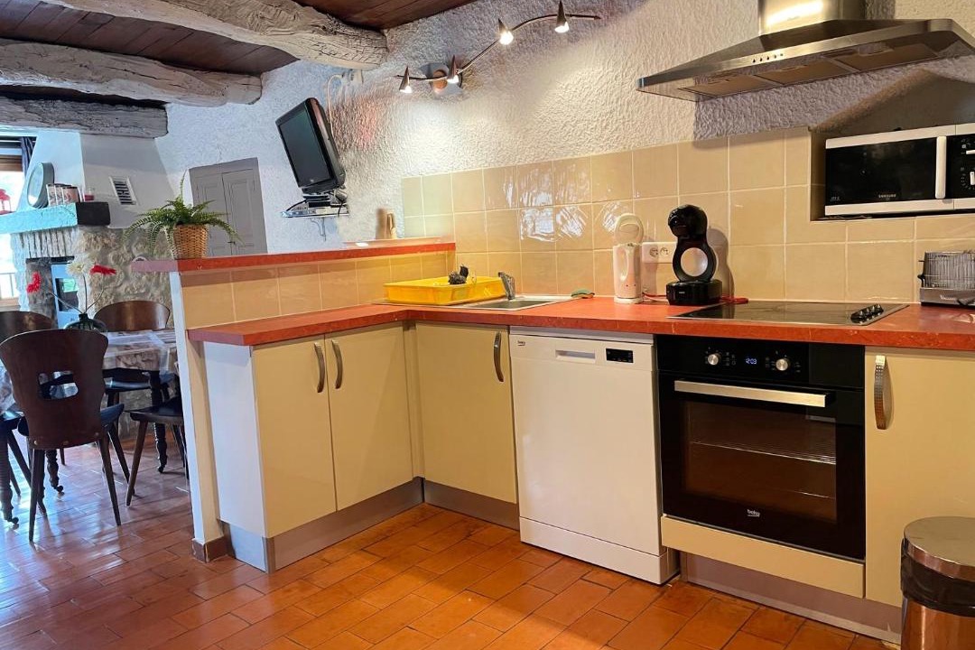 Photo of Kitchen in La Roche-sur-le-Buis