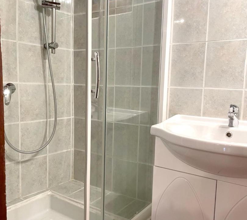 Photo of Bathroom in La Roche-sur-le-Buis