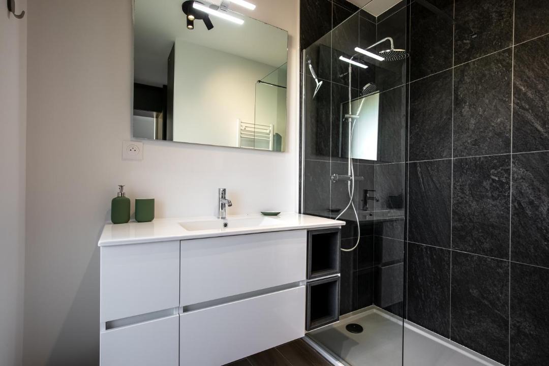Photo of Bathroom in Saint-Mandrier-sur-Mer