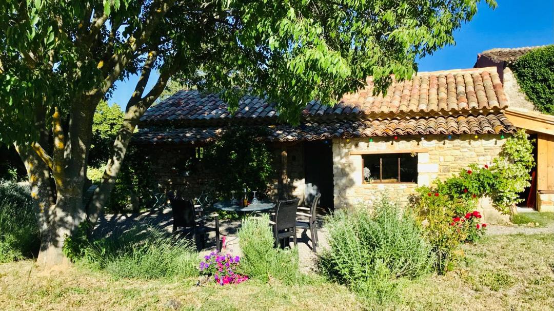 Photo of Buildings in Saint-Saturnin-les-Apt