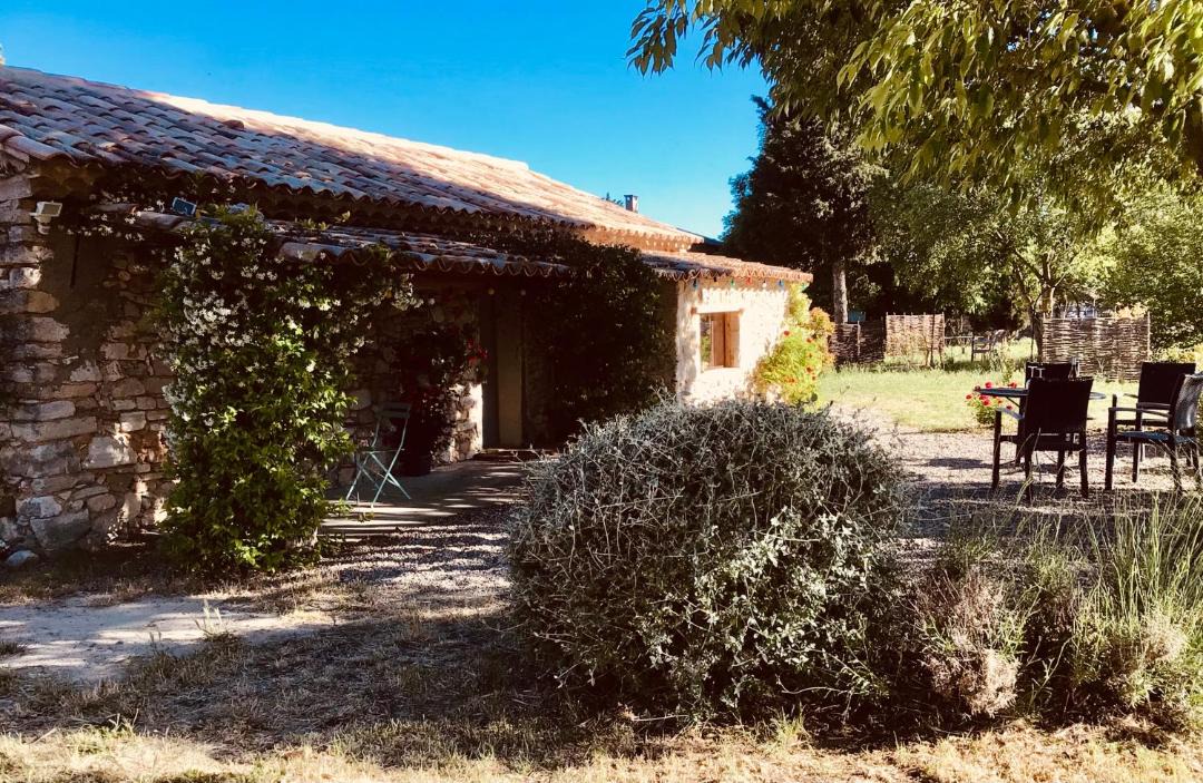 Photo of Buildings in Saint-Saturnin-les-Apt
