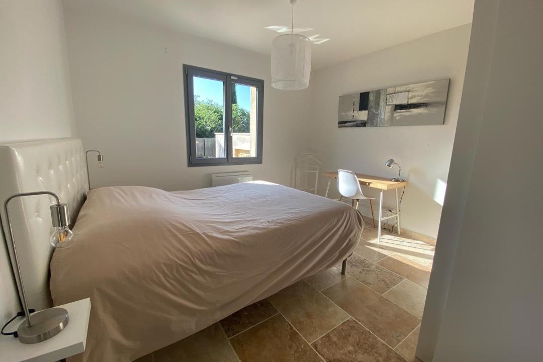 Photo of Bedroom in Caromb