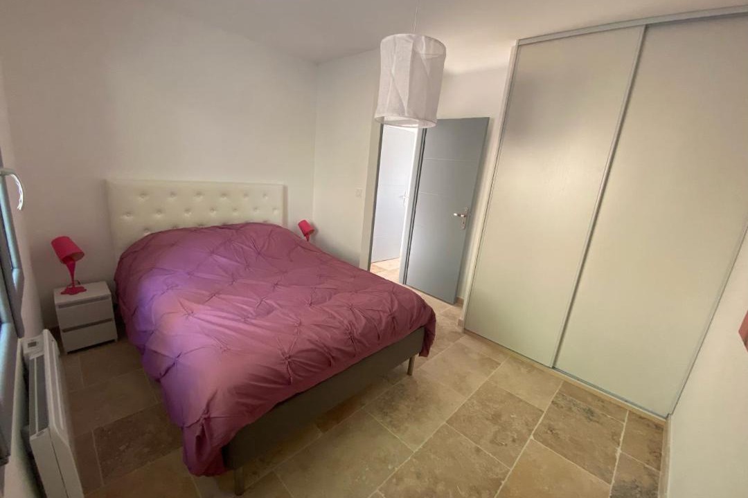 Photo of Bedroom in Caromb