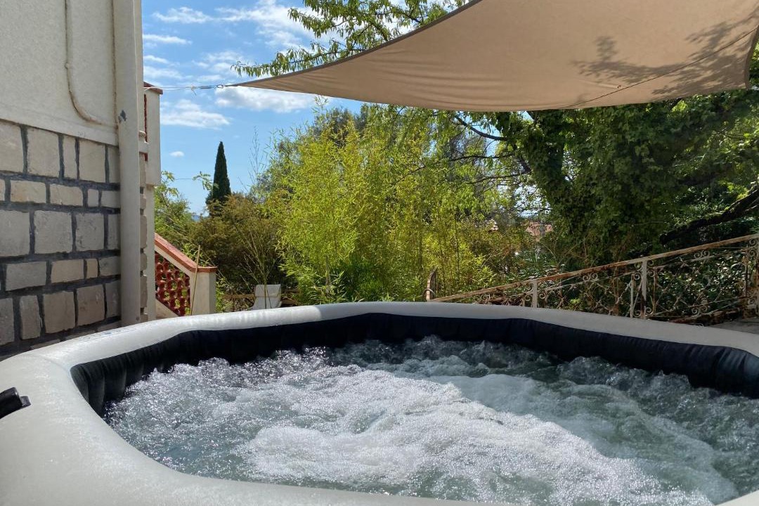 Photo of Outdoor in Toulon