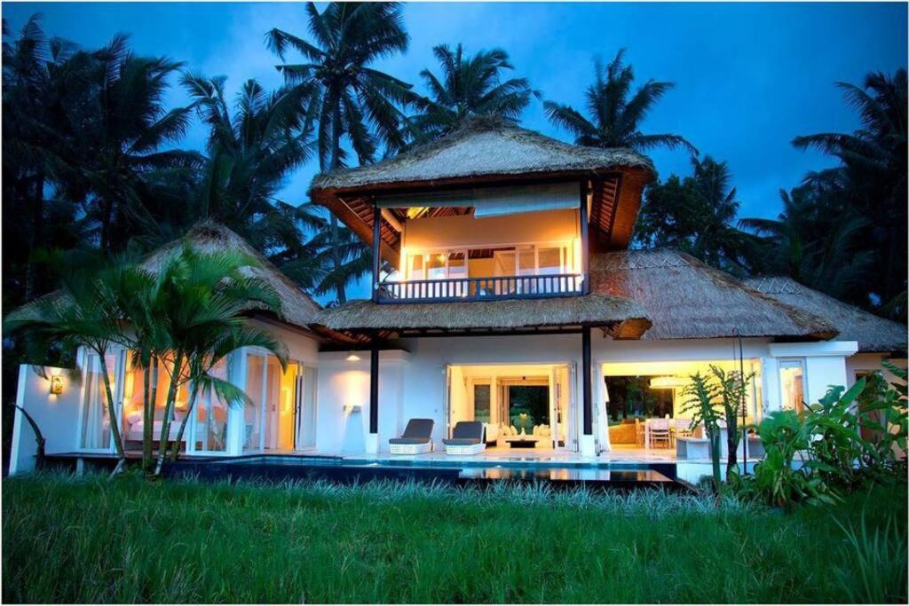 Photo of Buildings in Lodtunduh