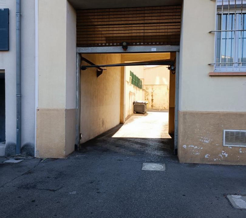 Photo of Buildings in Baille