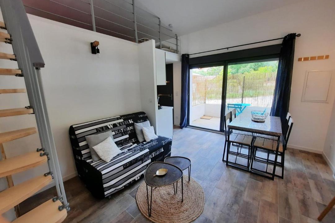 Photo of Livingroom in Villelaure