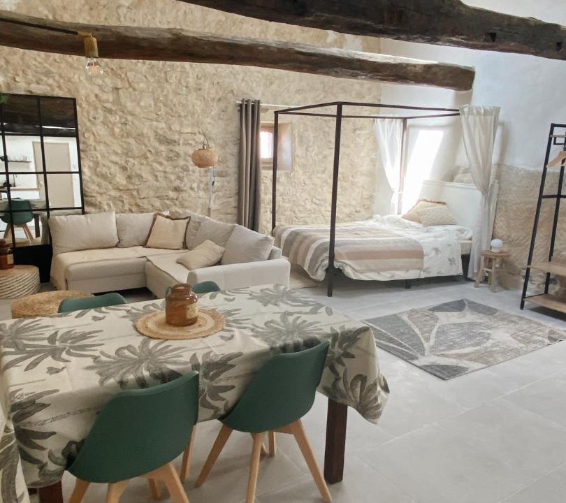 Photo of Livingroom in Bonnieux