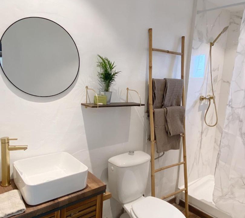 Photo of Bathroom in Bonnieux