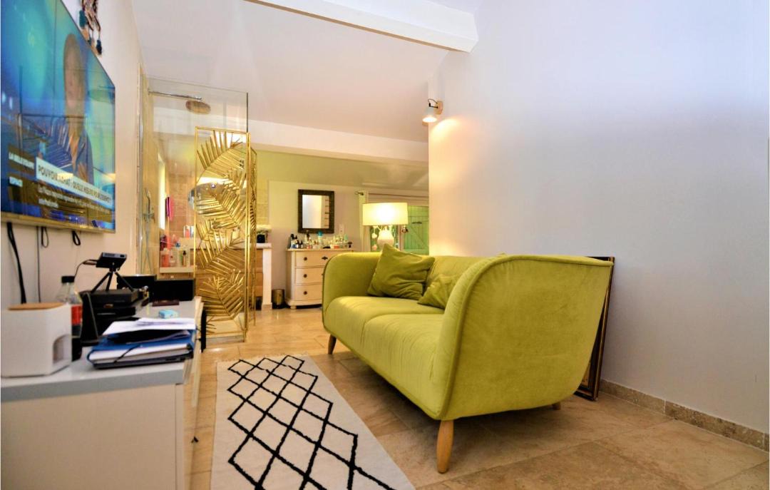 Photo of Livingroom in Lafare