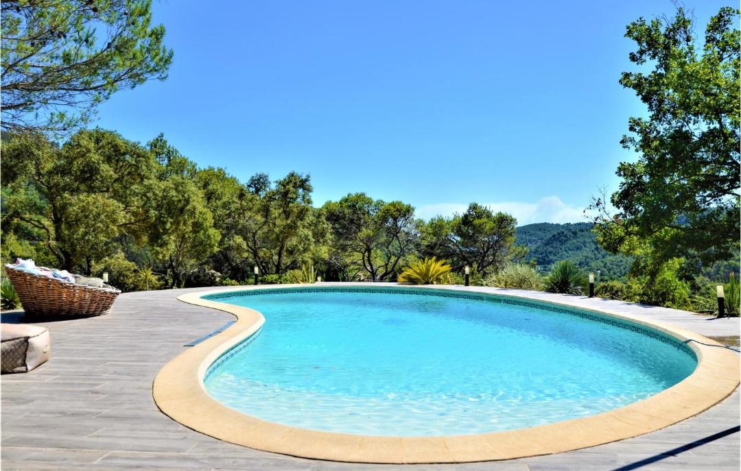 Photo of Outdoor in Lafare