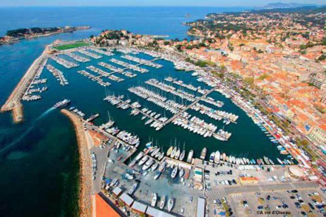 Photo of Others in Bandol