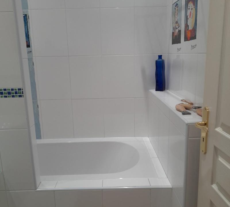 Photo of Bathroom in Orange