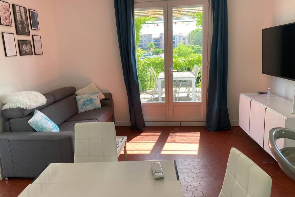 Photo of Livingroom in Roquebrune-sur-Argens