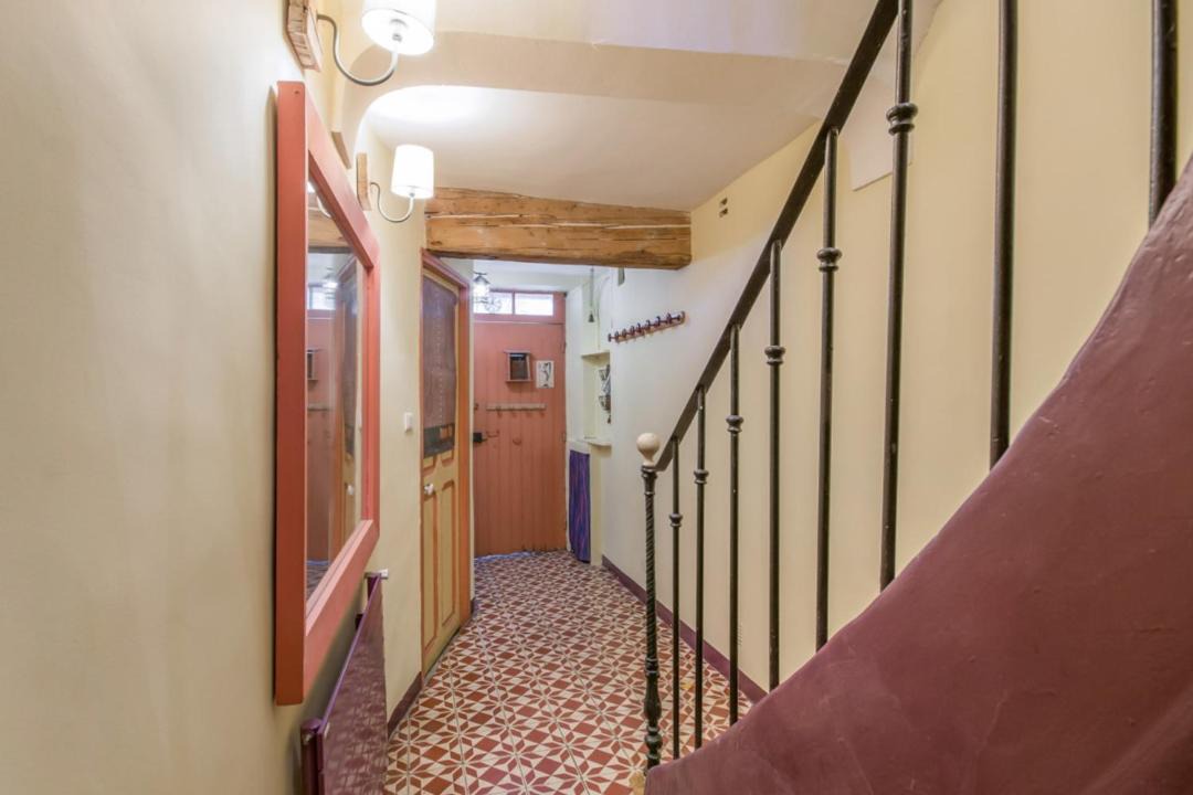Photo of Bedroom in Avignon City Centre