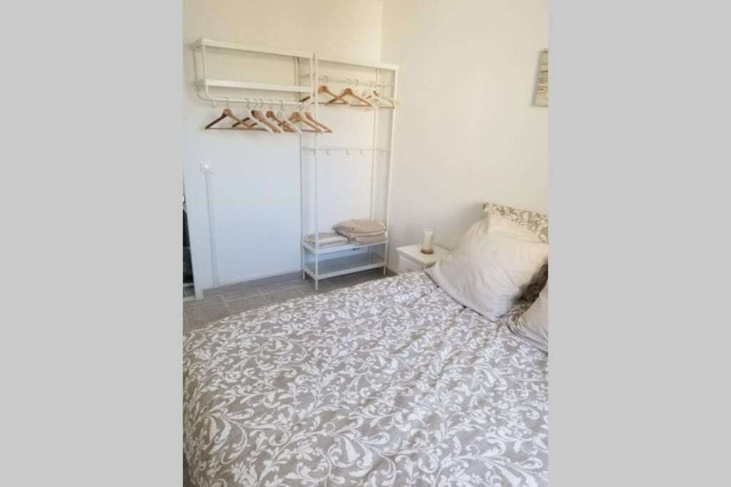 Photo of Bedroom in Sormiou
