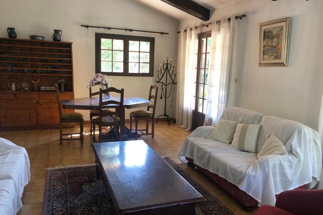 Photo of Livingroom in Saint-Cezaire-sur-Siagne