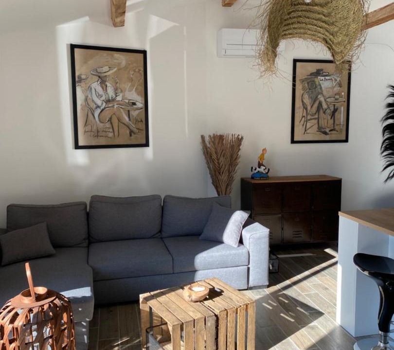 Photo of Livingroom in Ansouis